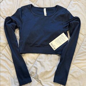 Lululemon Ebb to Street Long Sleeve - Size 8